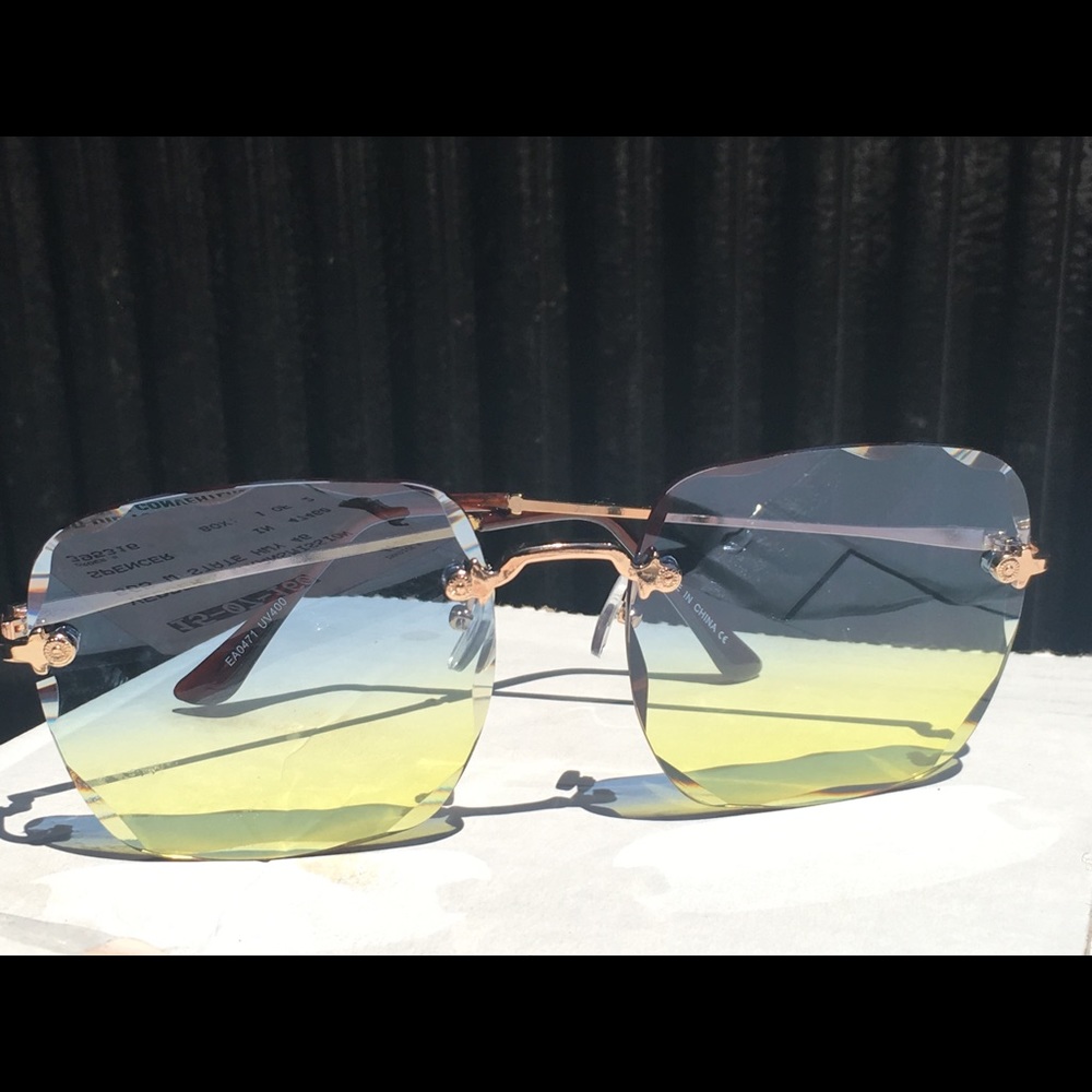 Indigo Ombré Sunglasses 🕶☀️